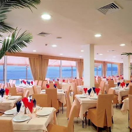 Kinetta Beach Resort And Spa 